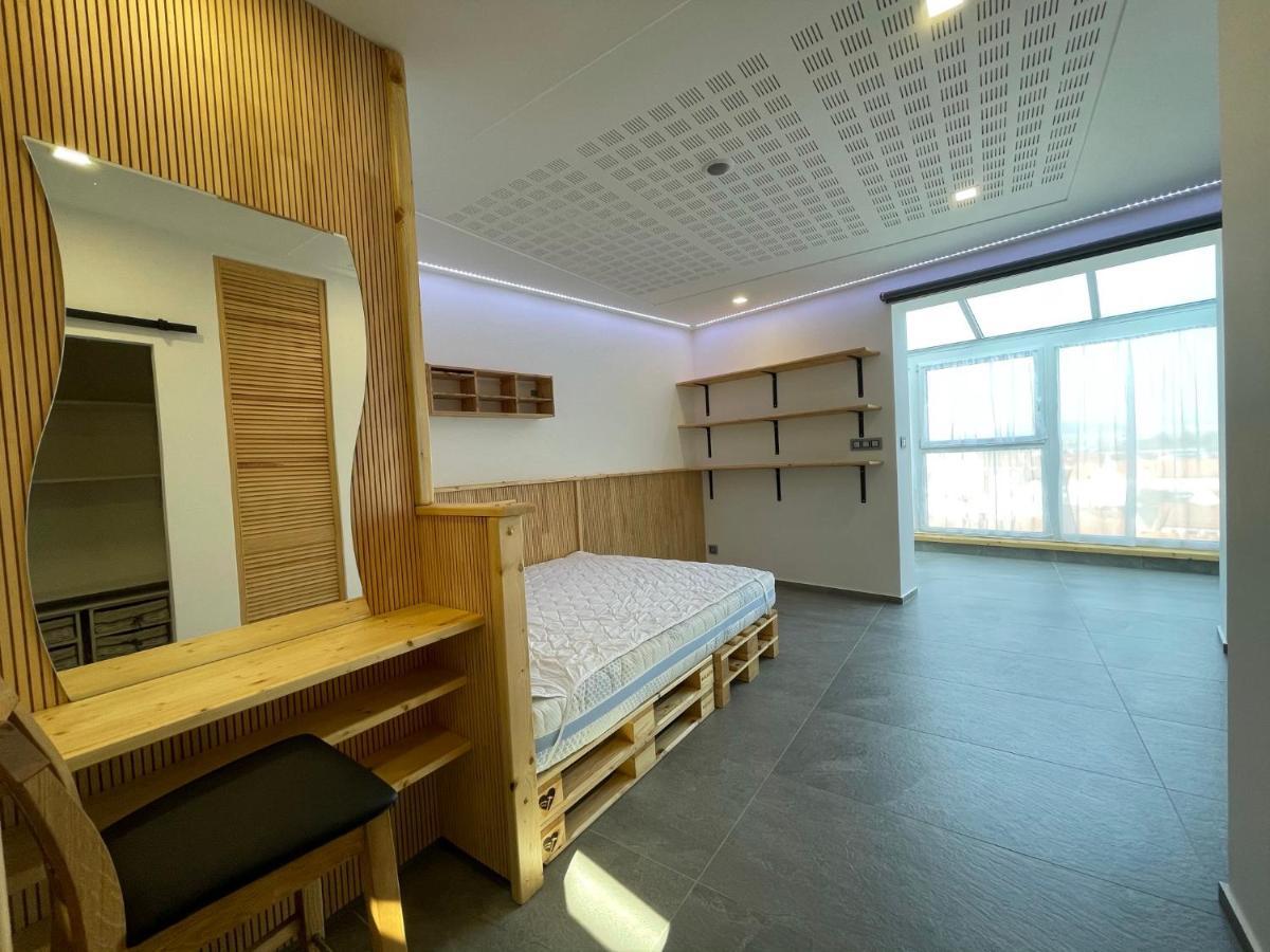Magic Apartment Centre Mezonet เปิลเซน ภายนอก รูปภาพ